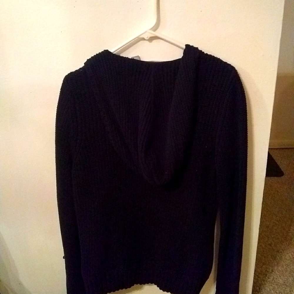 Women's black sweater hoodie